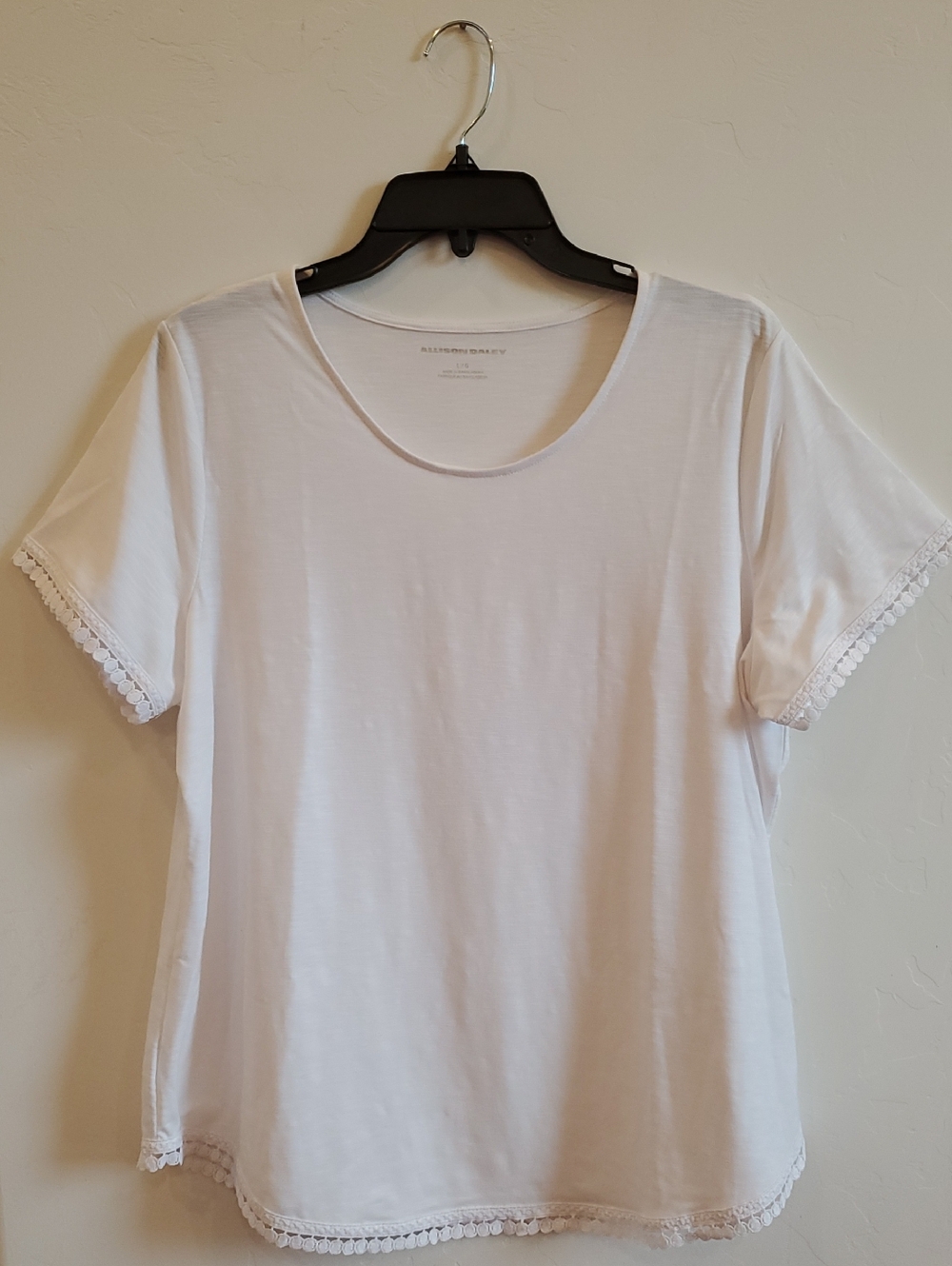 Women's Short Sleeve Tee Top with Trim Sz Lg
